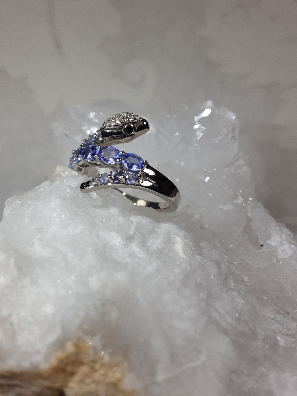 925 Tanzanite Gemstone Snake ring.